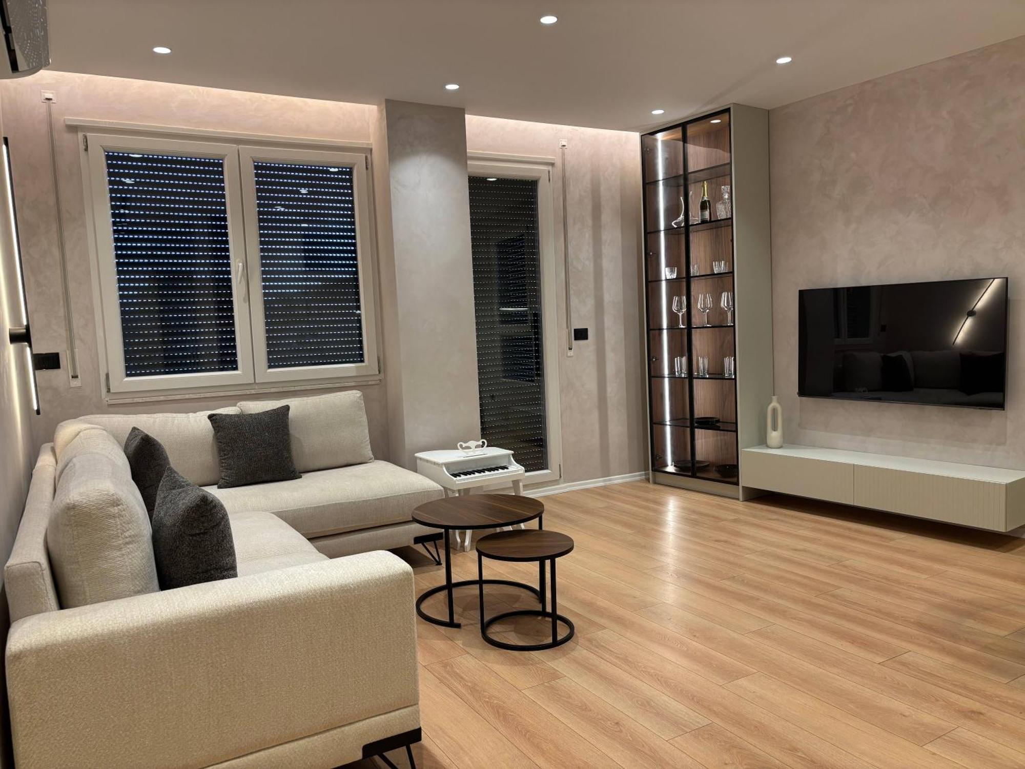 New Chic Apartment, Apartament *